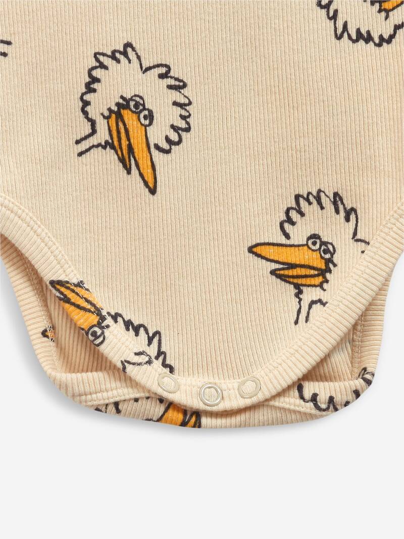 Birdie all over body soybean