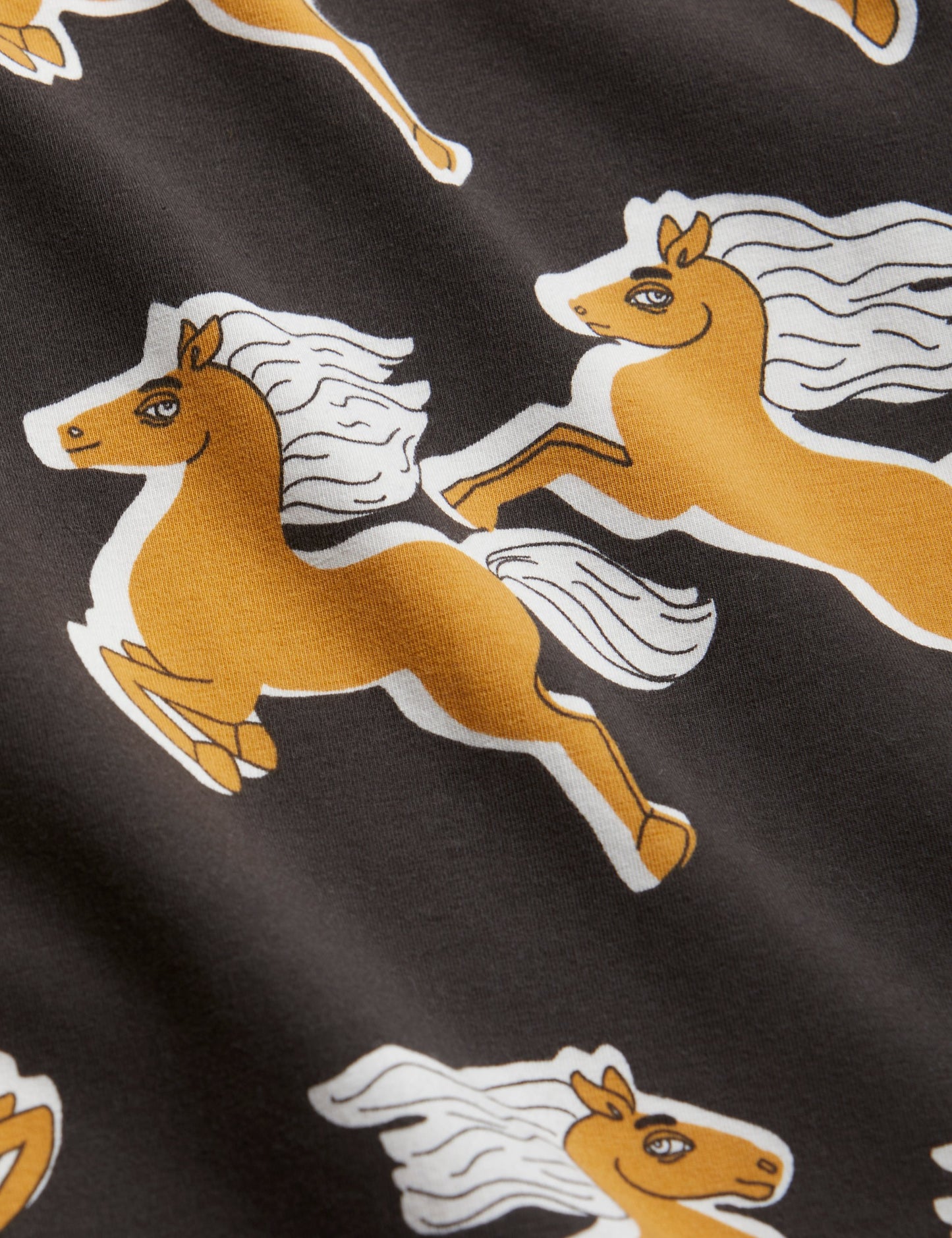 Horses aop LS Tee Black