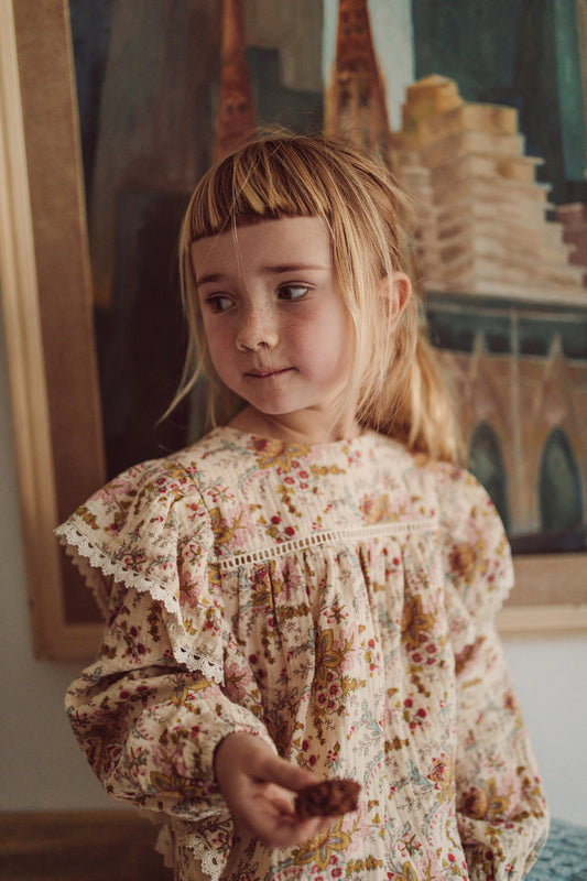 Celia Blus Cream French Flowers