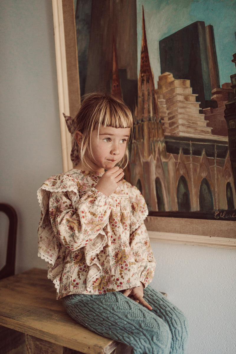 Celia Blus Cream French Flowers