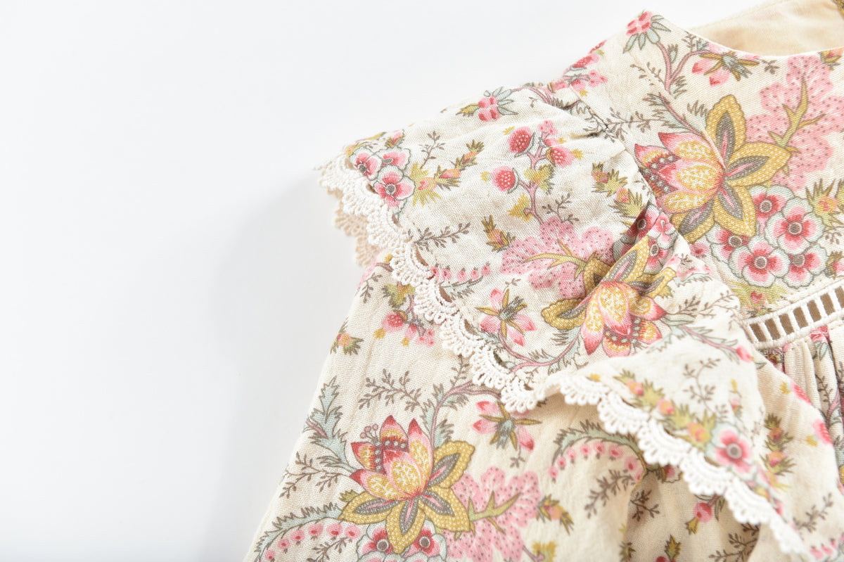Celia Blus Cream French Flowers