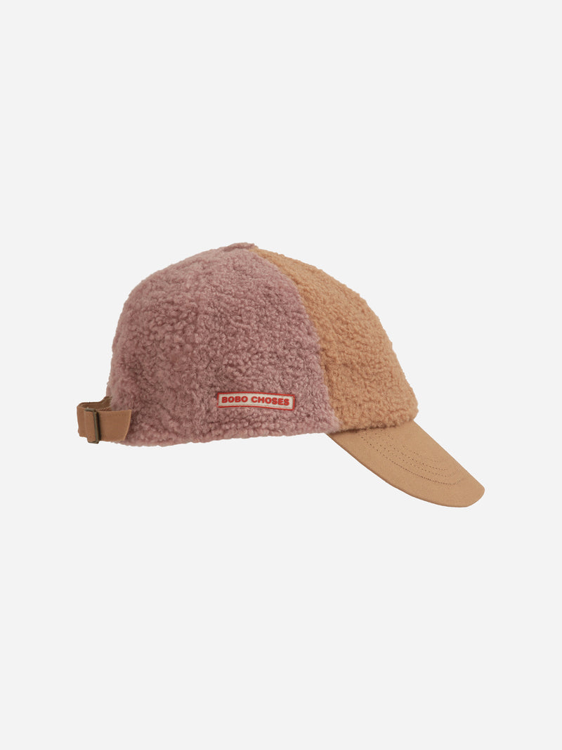 Color Block sheepskin cap mesa rose