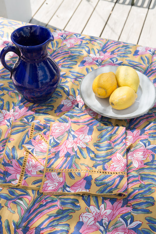 Carlotta Table Napkin set of 4 Honey Flowers